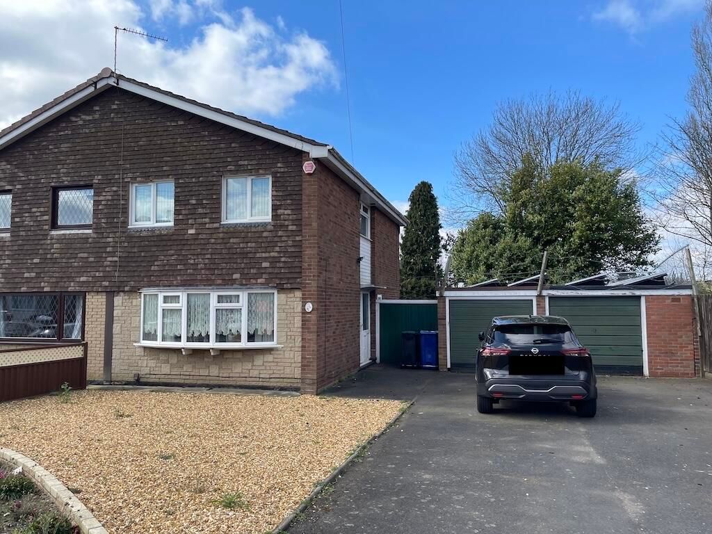 Property photo 1 of 11