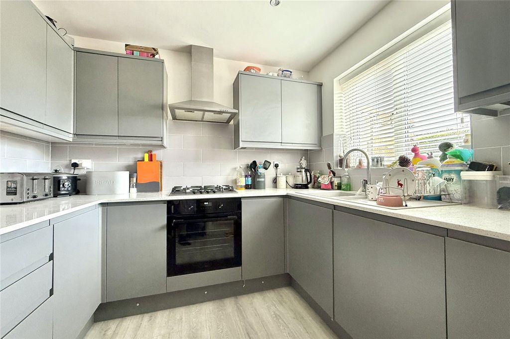 Property photo 2 of 9 Picture No. 06