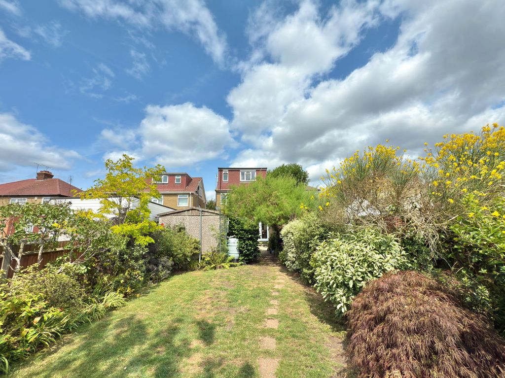 Property photo 3 of 19