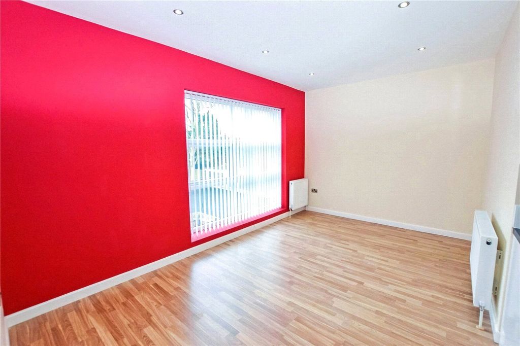 Property photo 2 of 9 Picture No. 05