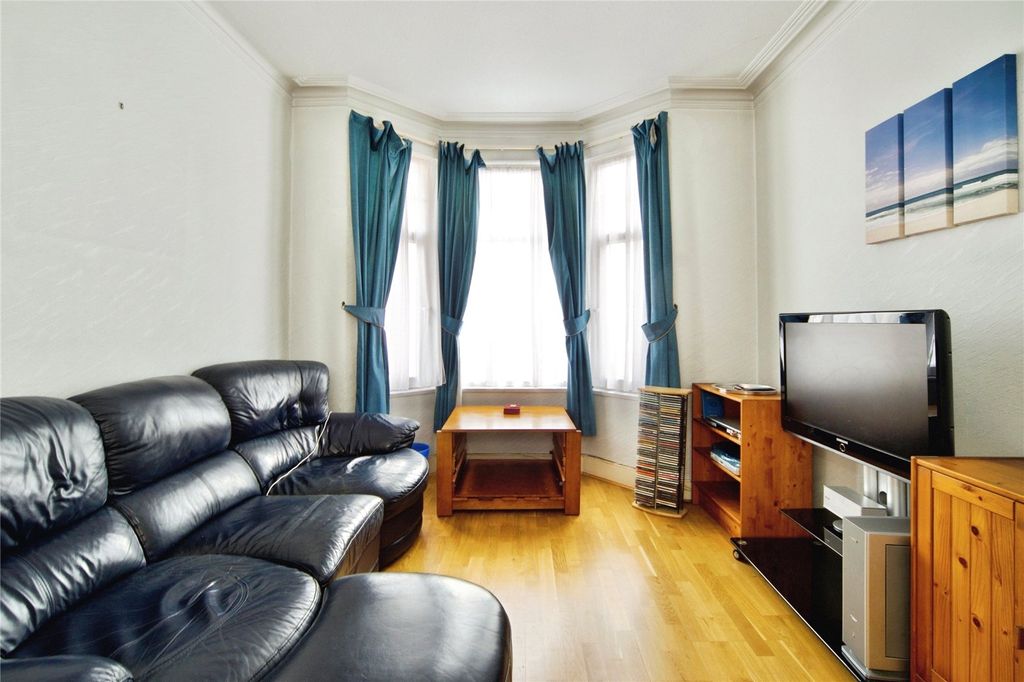 Property photo 3 of 20 Picture No. 21