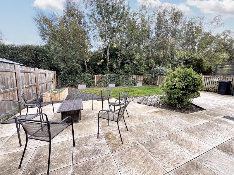 Property photo 3 of 20 Photo 17