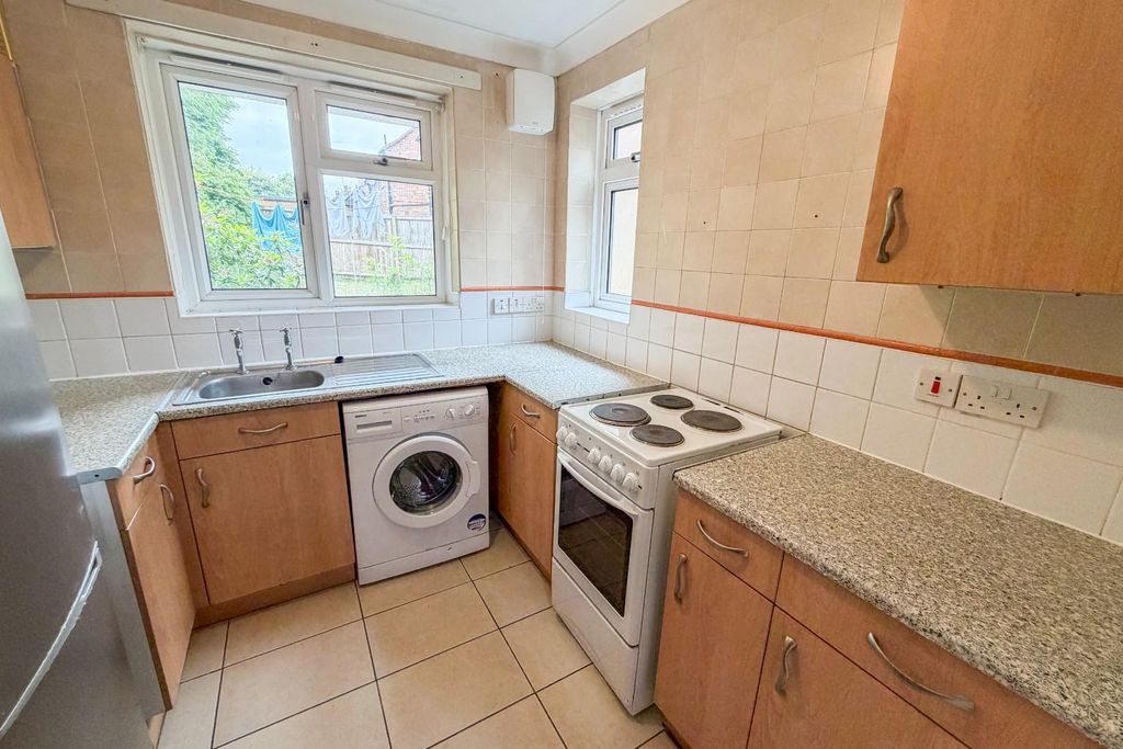 Property photo 3 of 9 3.Jpg
