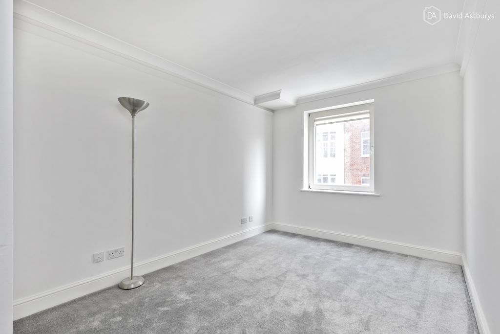 Property photo 3 of 7 0508202516_Dahstds_Flat 52 20 Abbey Road _Nw8 9Bj_