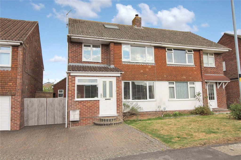 Property photo 1 of 27 Picture No. 01