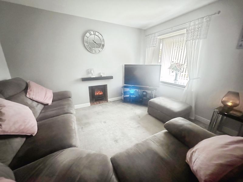 Property photo 3 of 16 Photo 14