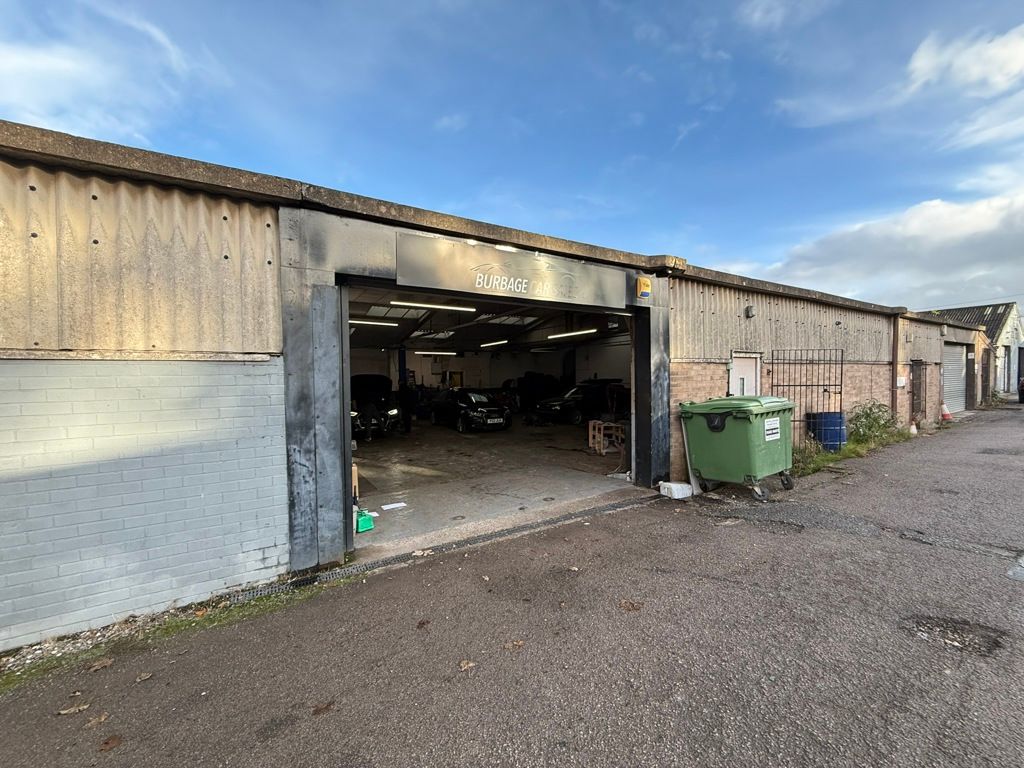 Property photo 1 of 3 Photo 3