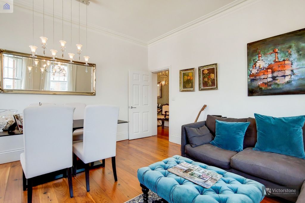 Property photo 1 of 11 981631