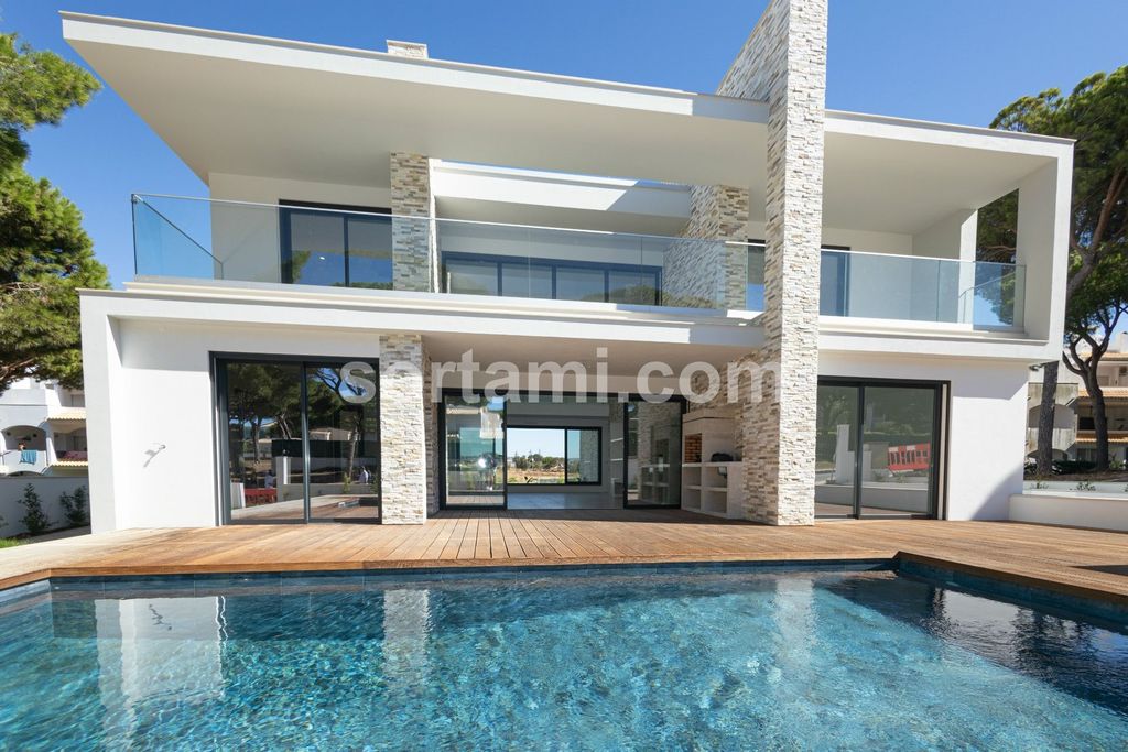 Property photo 1 of 52