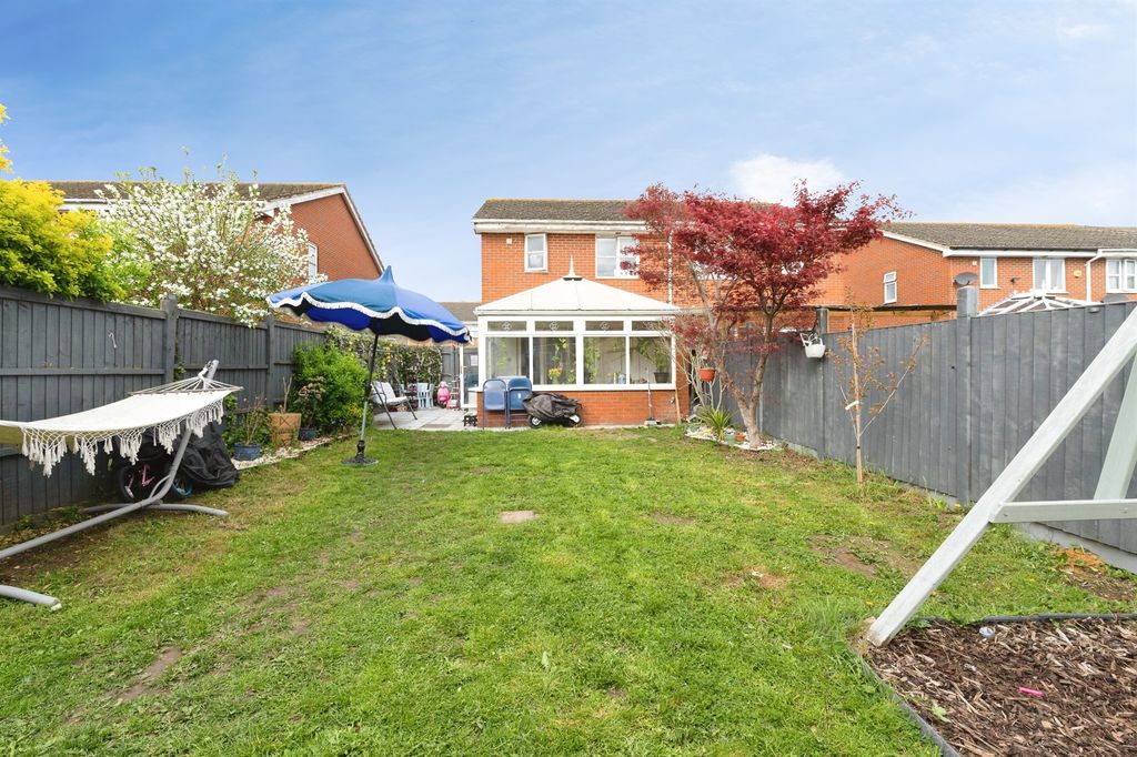 Property photo 3 of 20