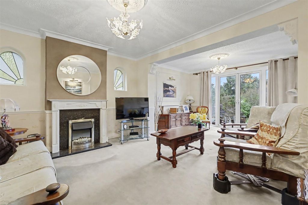 Property photo 3 of 25 Raw_9.Jpg