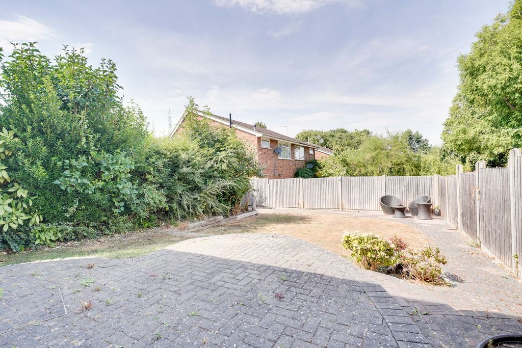 Property photo 3 of 19