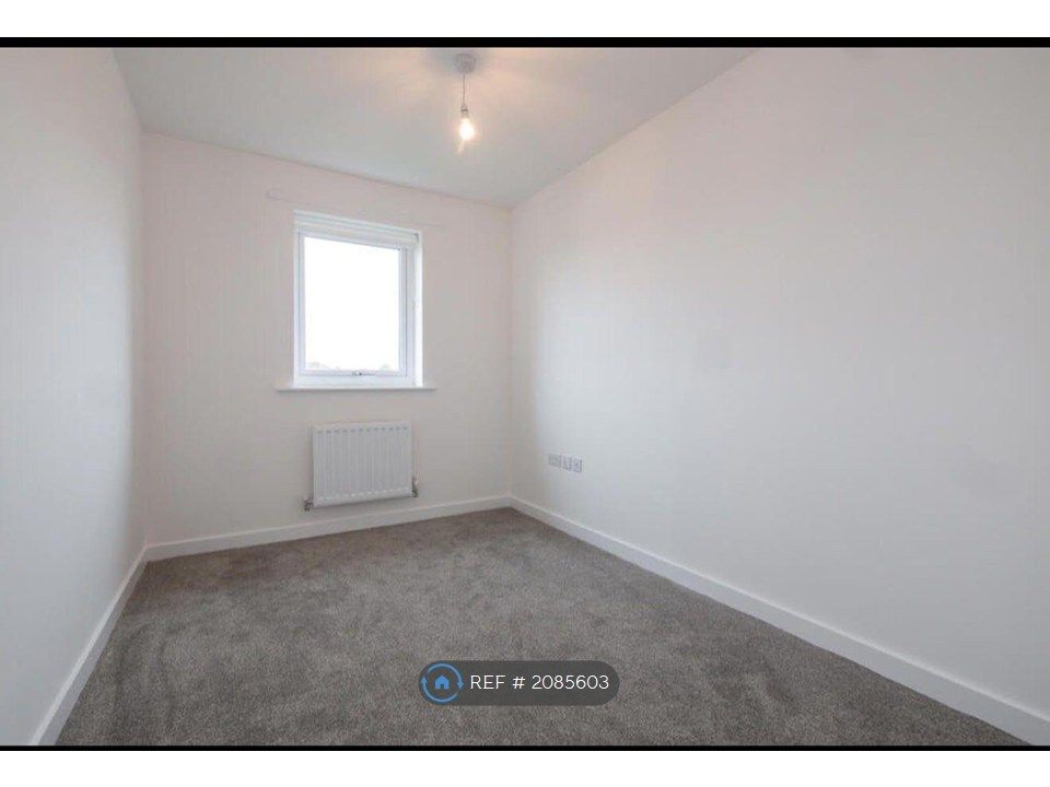 Property photo 1 of 4 Room