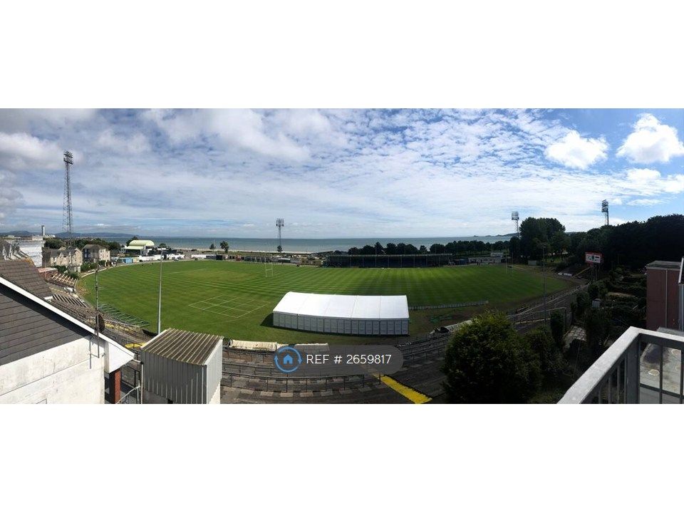 Property photo 2 of 35