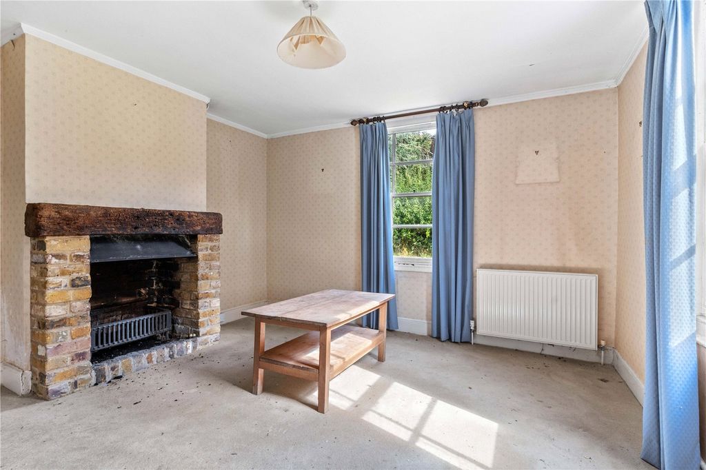 Property photo 2 of 21 Picture No. 10