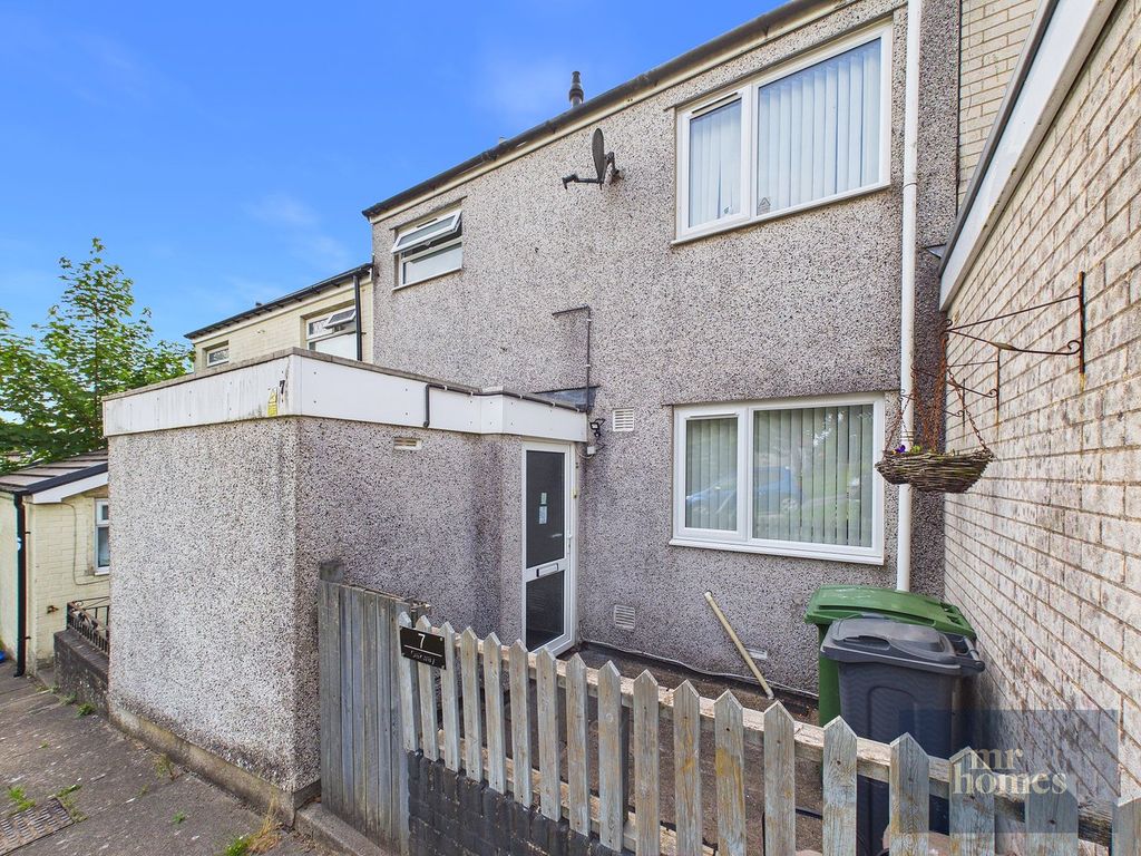 Property photo 1 of 31
