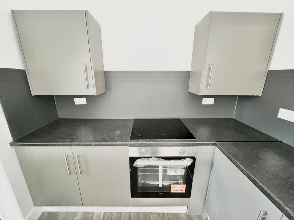 Property photo 2 of 14 359-Hr-1.Jpg