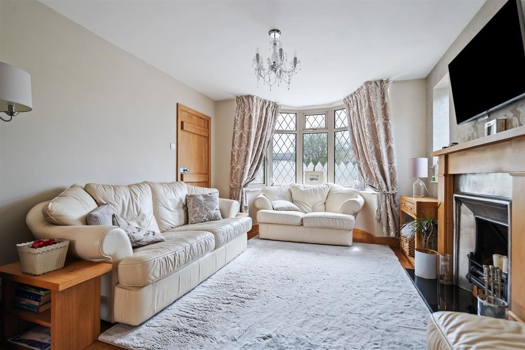 Property photo 3 of 20 65 Widney Lane_12.Jpg