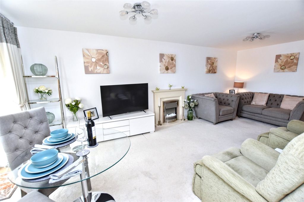 Property photo 2 of 18 Picture No. 02