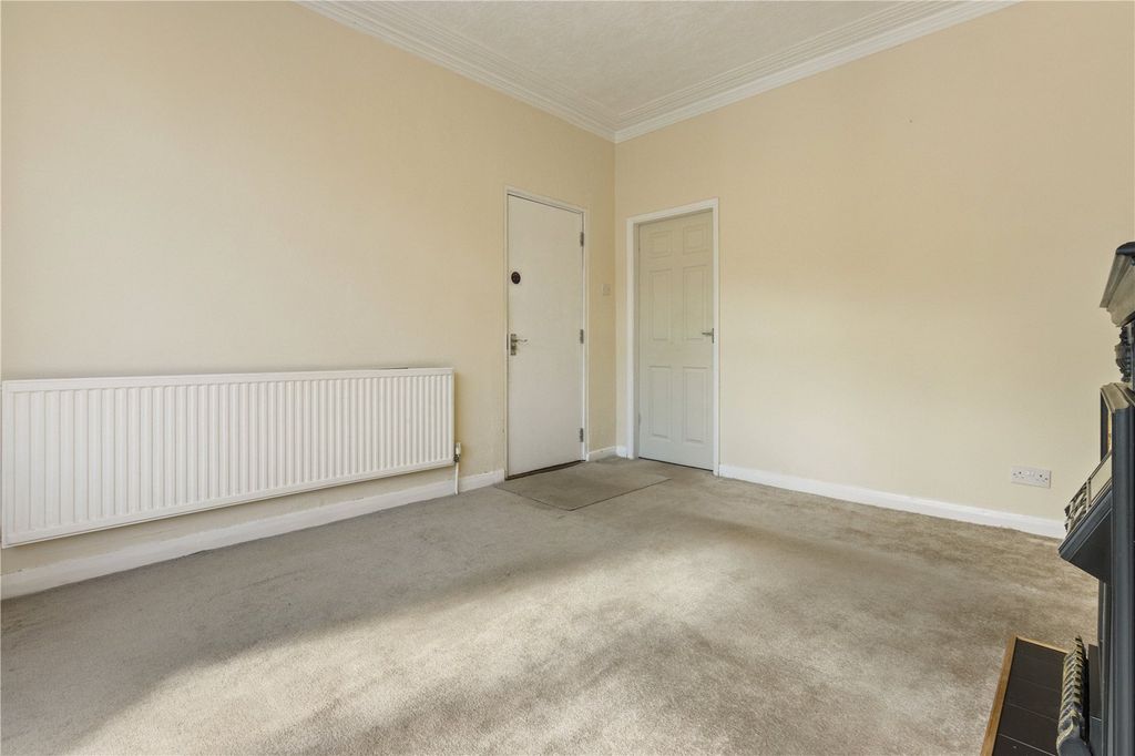 Property photo 3 of 14 Picture No. 10