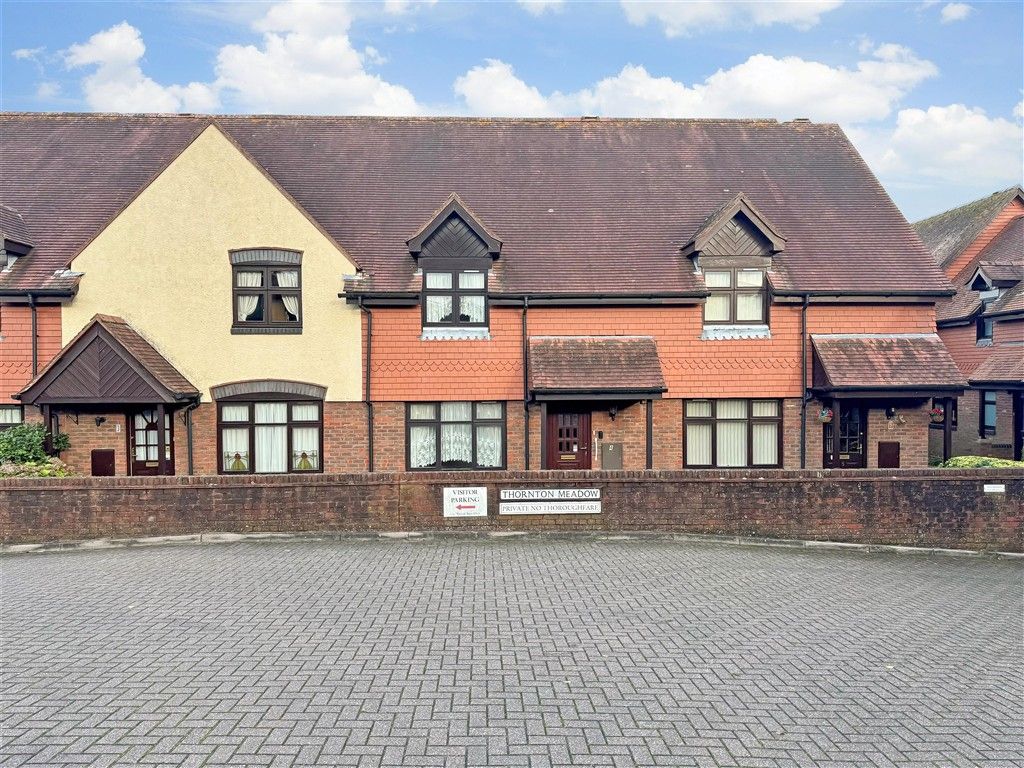 Property photo 1 of 11 External