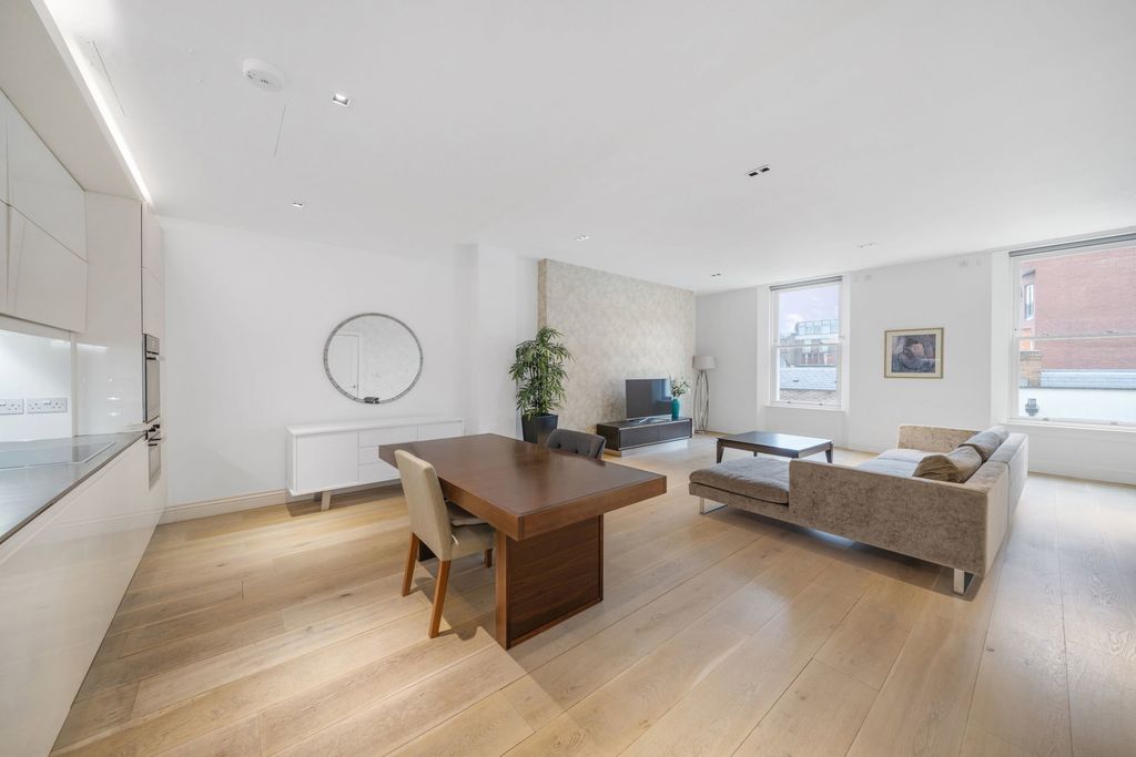 Property photo 1 of 26