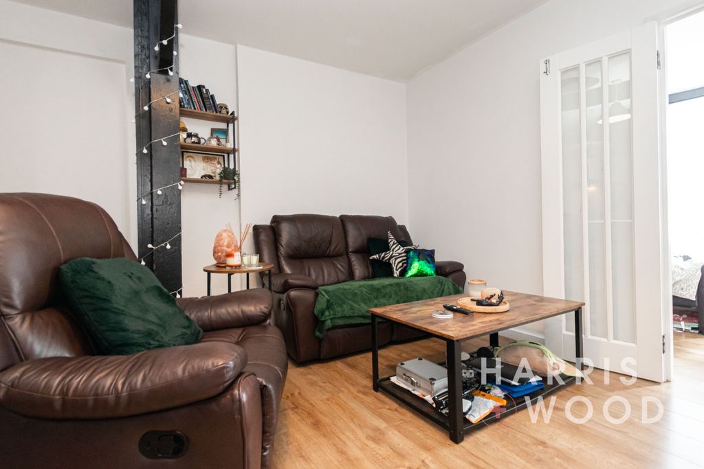 Property photo 2 of 10 4460334