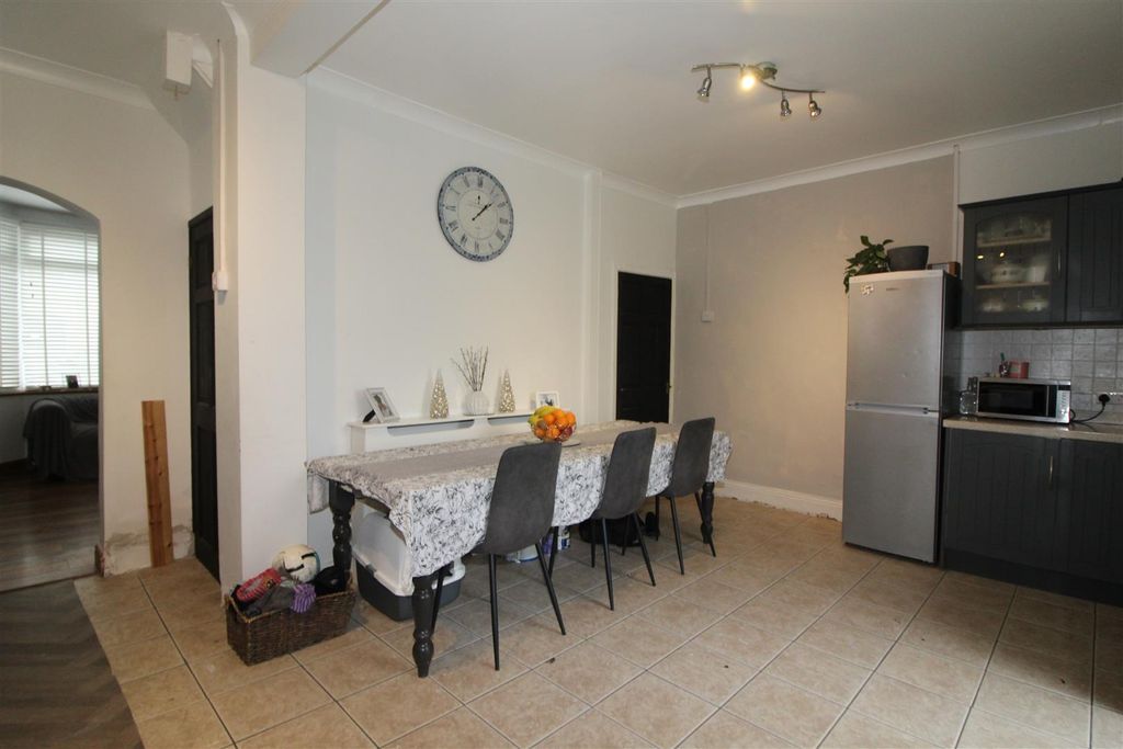 Additional image 6 of 3 bed semi-detached house for saleBedwellty Road, Cefn Fforest, Blackwood NP12