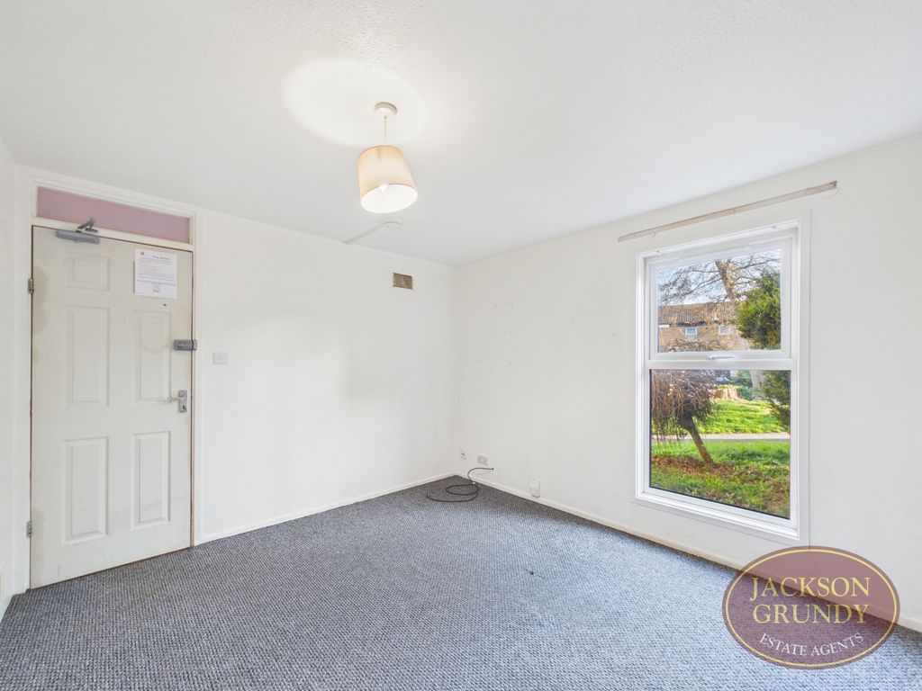 Property photo 3 of 18 Sharrow Place