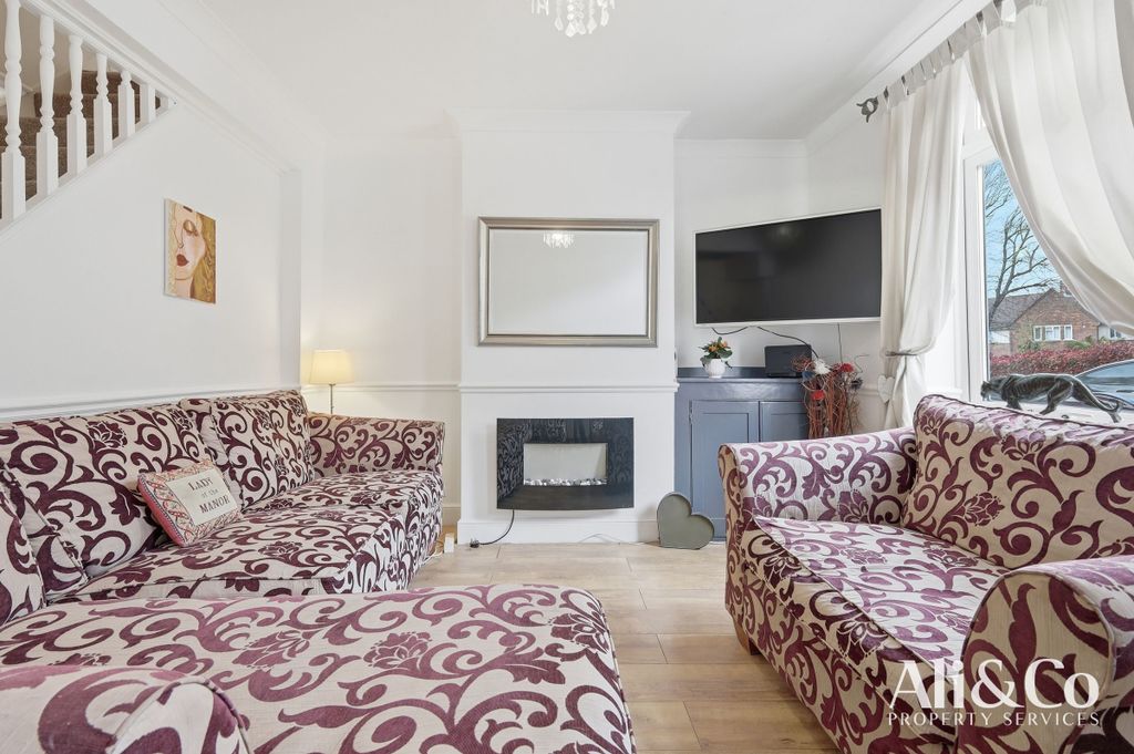 Property photo 3 of 20