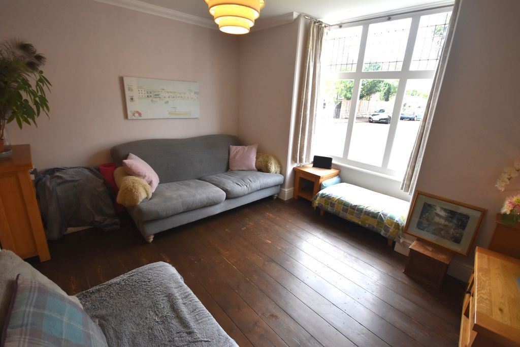 Property photo 3 of 18 Photo 7