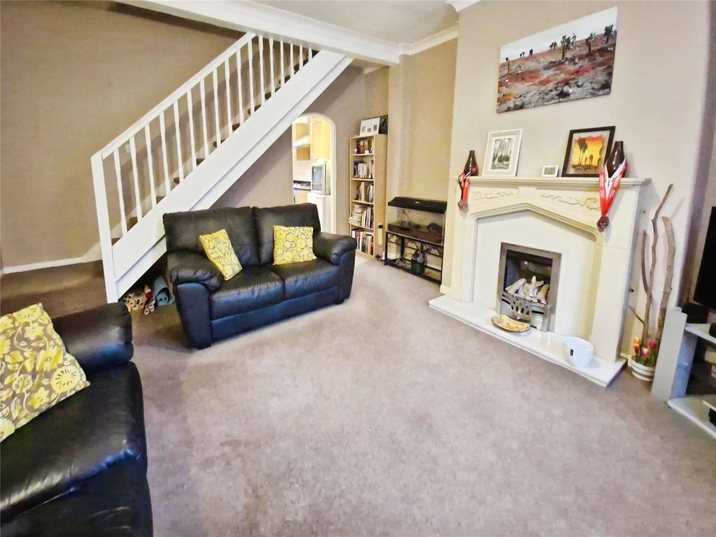 Property photo 3 of 16 Picture No. 07