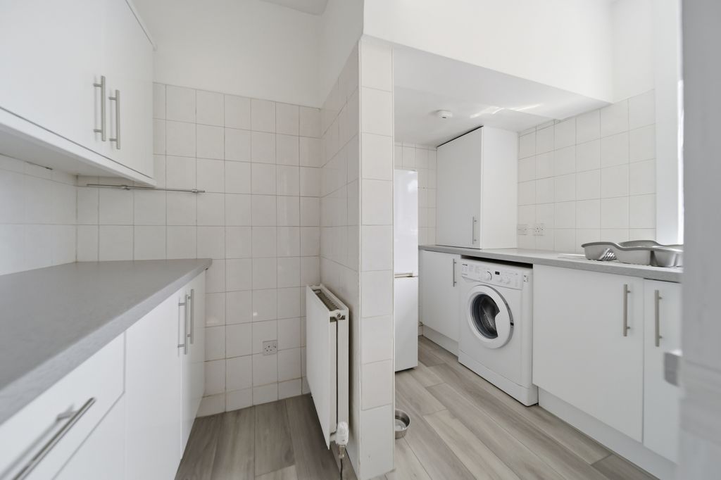 Additional image 9 of 2 bed flat for saleJames Street, Riverside FK8