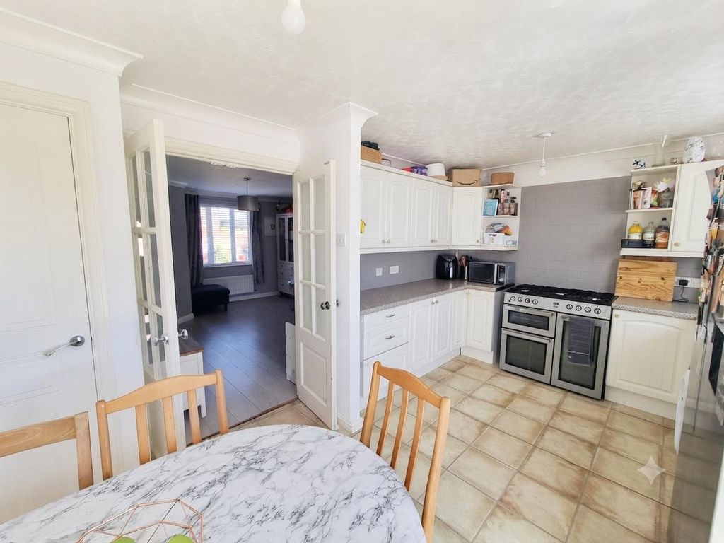 Property photo 2 of 12 Kitchen/Diner