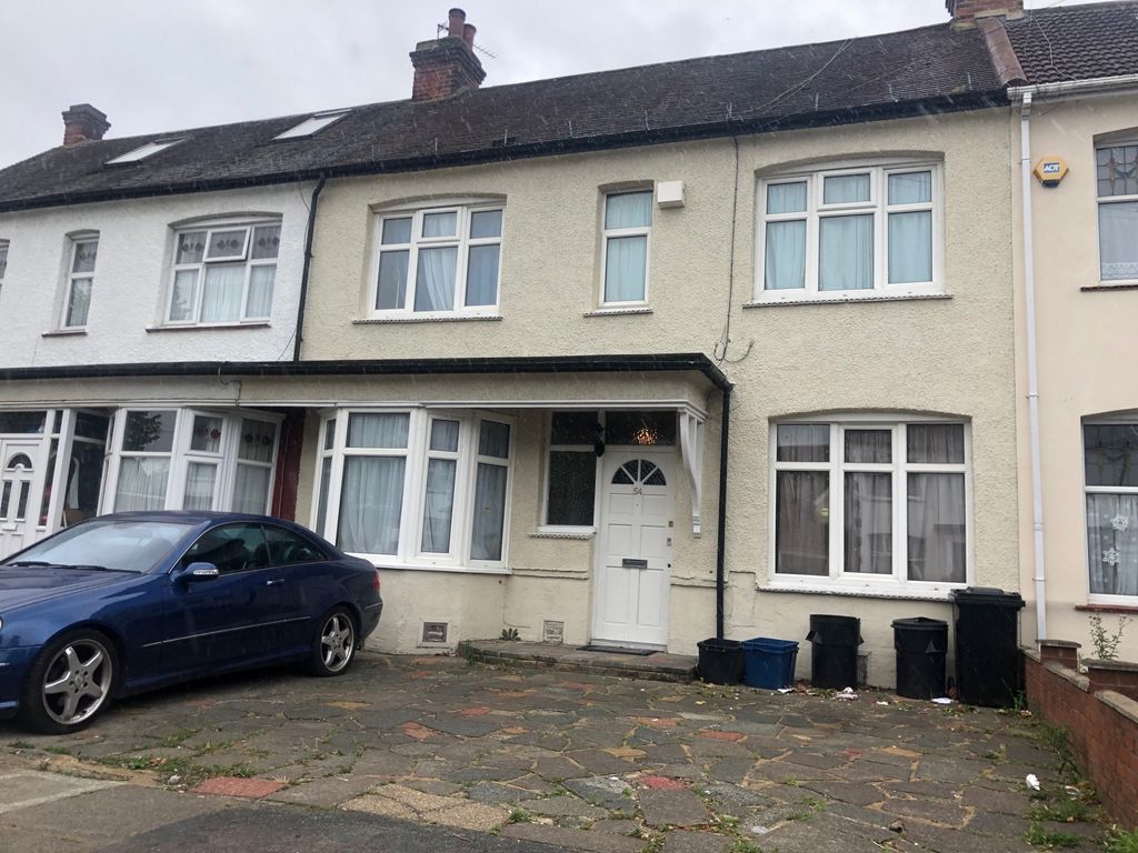 Property photo 1 of 1