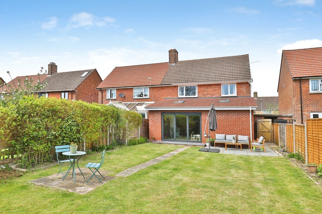 Property photo 1 of 27 Pbox-Img.Jpg