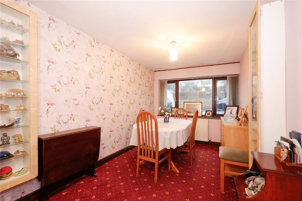 Property photo 3 of 18 Picture No. 05