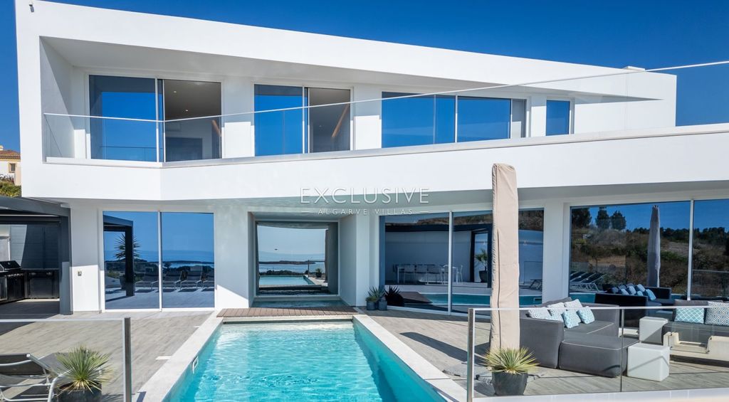 Property photo 2 of 39