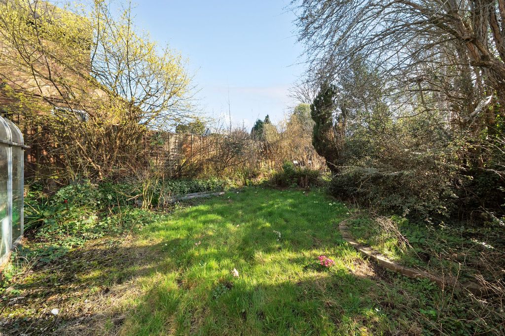 Property photo 3 of 20