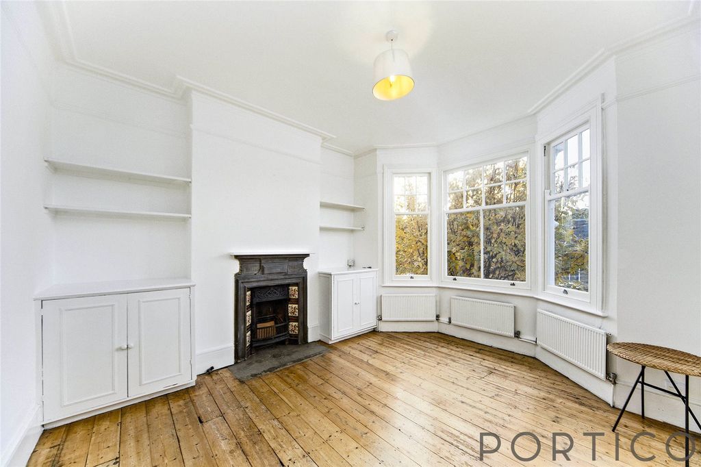 Property photo 1 of 14 Picture No. 27