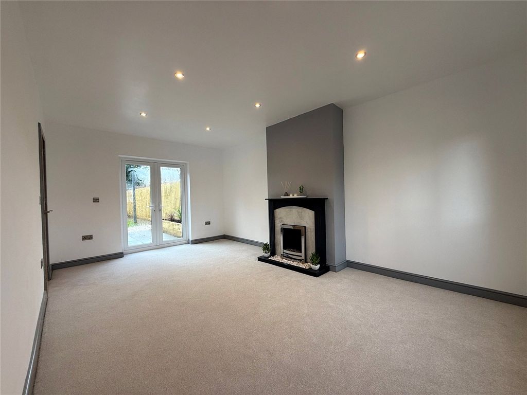 Property photo 3 of 19 Picture No. 36