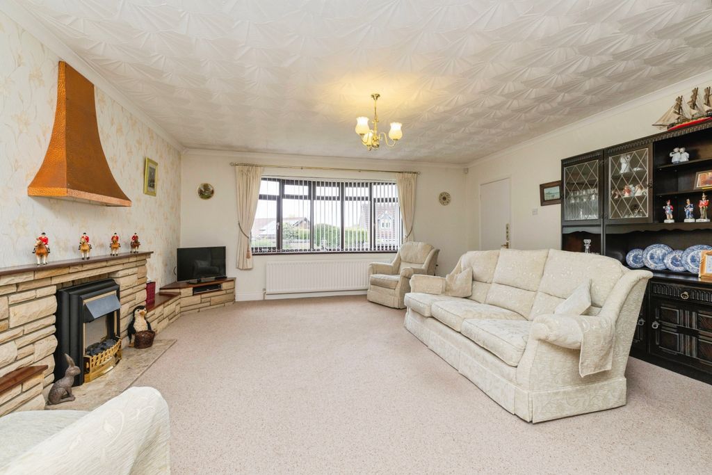 Property photo 2 of 13 1K4A4905