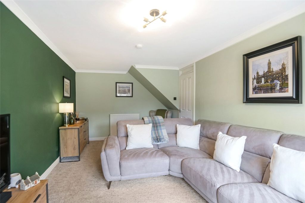 Property photo 3 of 23 Picture No. 07