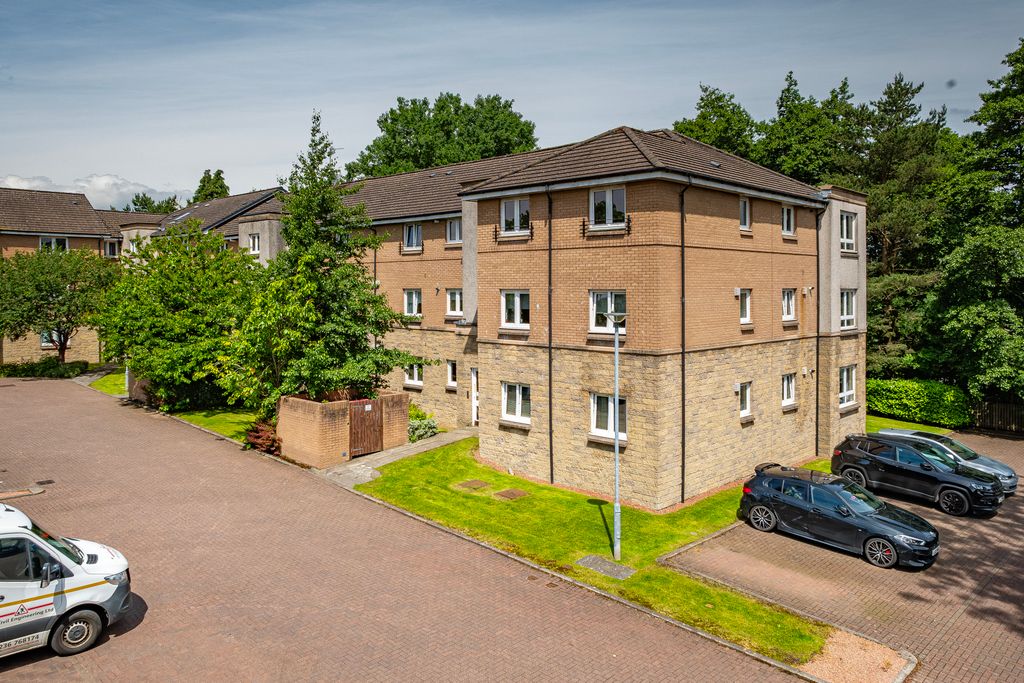 Property photo 1 of 31