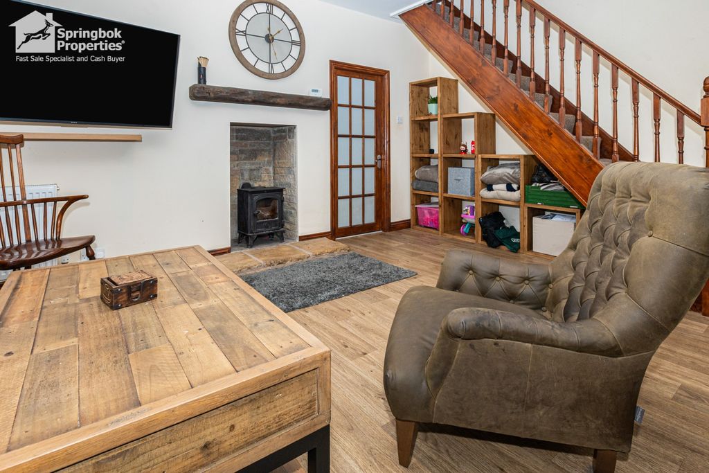 Property photo 2 of 16 Image 1