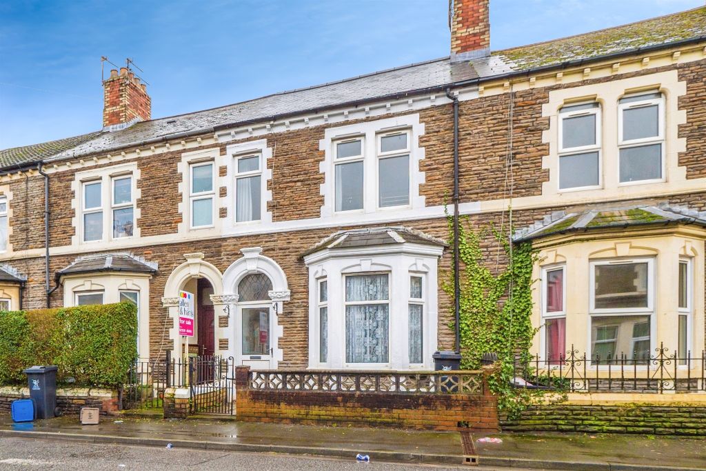 Property photo 1 of 18