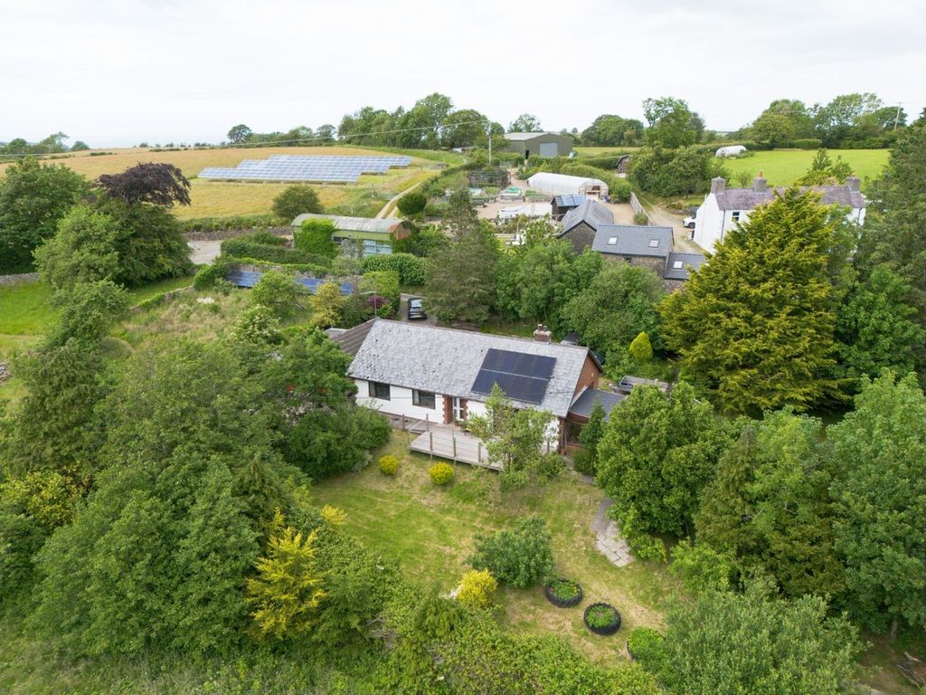 Property photo 3 of 48