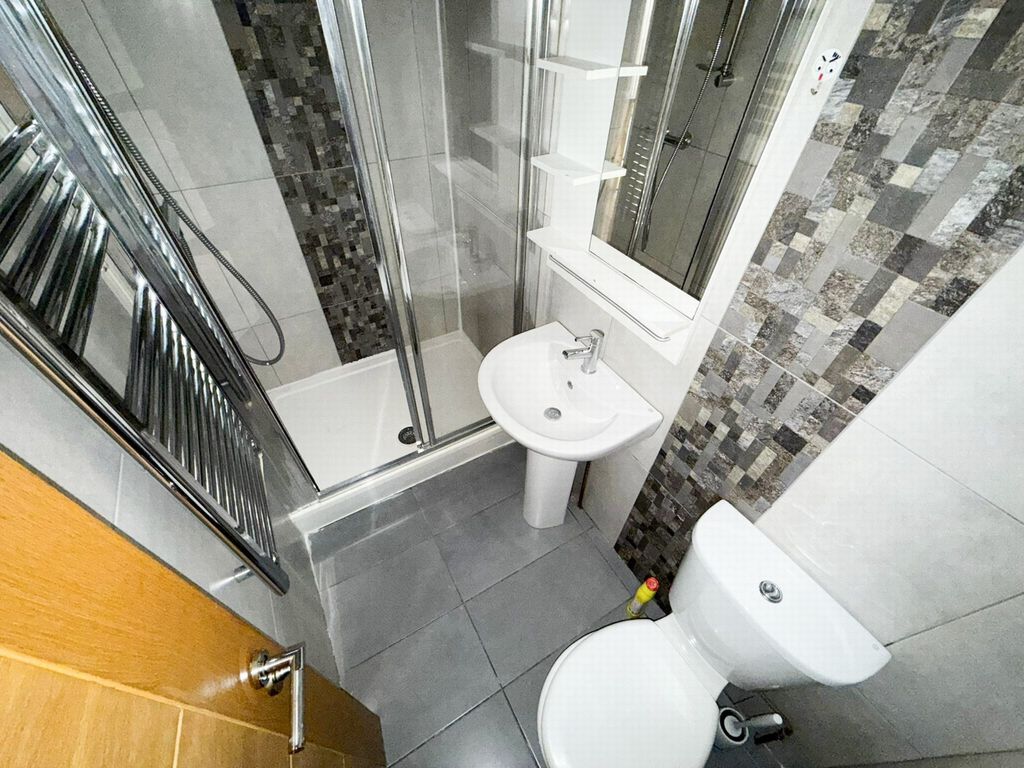 Property photo 2 of 5 Photo 2