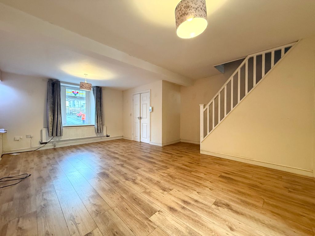 Property photo 3 of 15 Img_4988.Jpeg