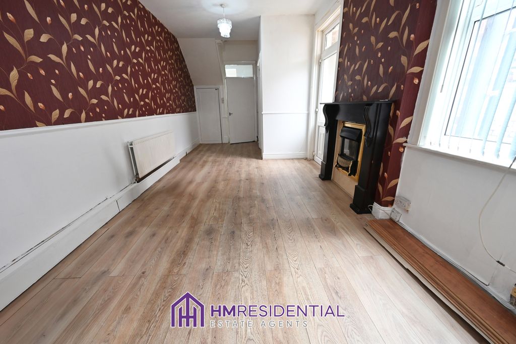 Property photo 3 of 10 Gallery